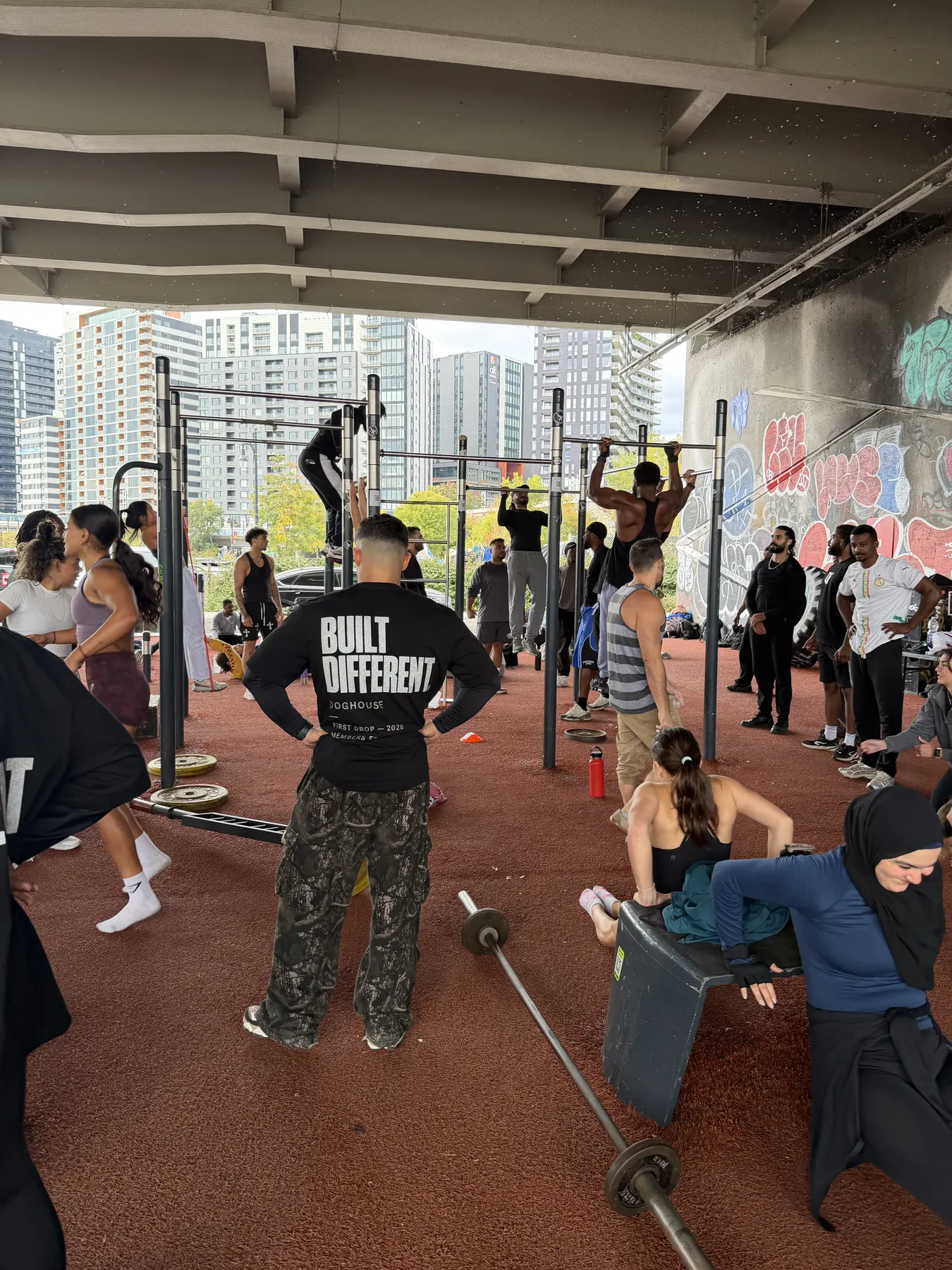 DOGS x APES — THE EXCHANGE — photo 2